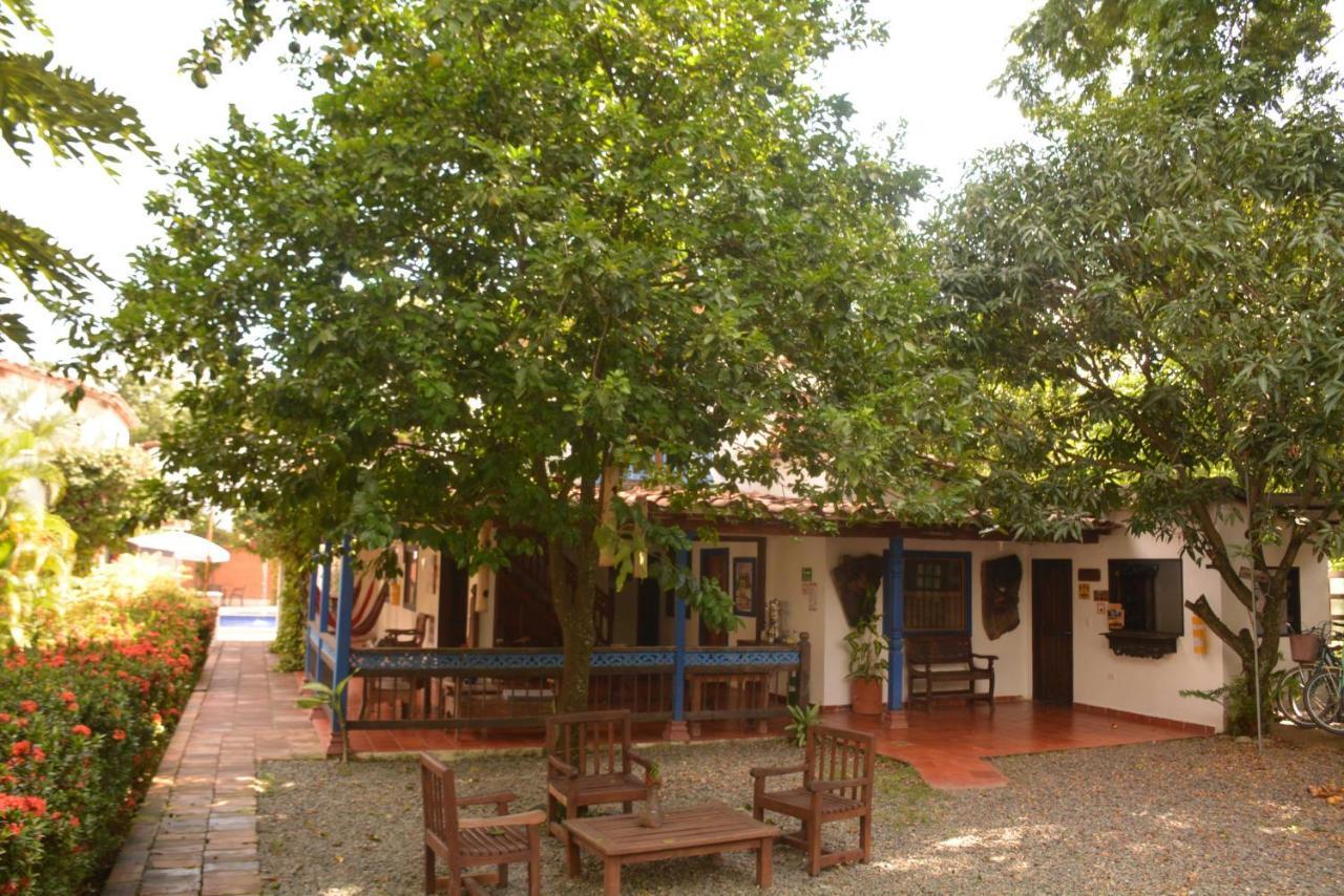 Hotel Y Restaurante Bienmesabe Santa Fe de Antioquia Exterior foto