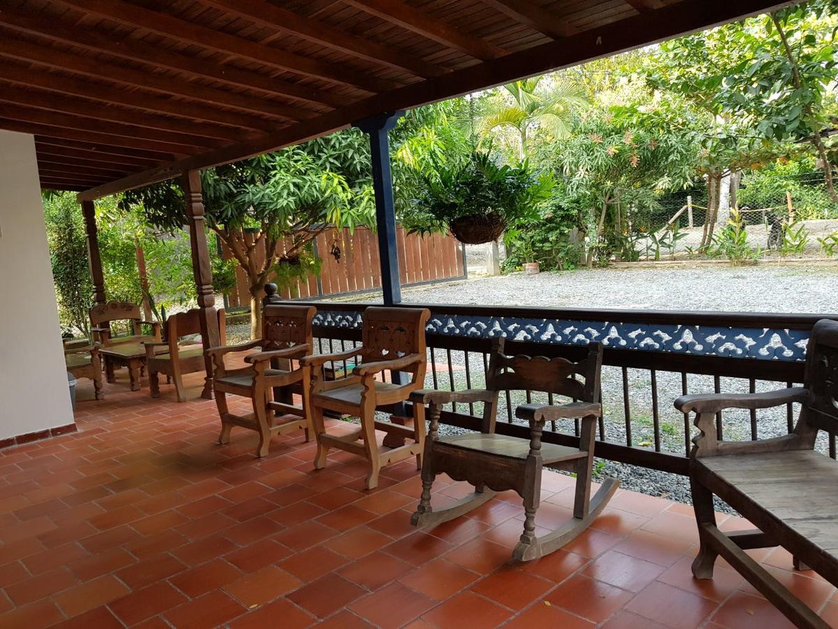 Hotel Y Restaurante Bienmesabe Santa Fe de Antioquia Exterior foto